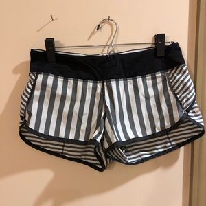 Lululemon Speed Up Shorts 2.5”